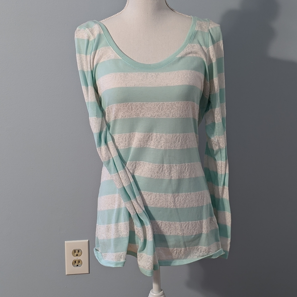 Striped Lace